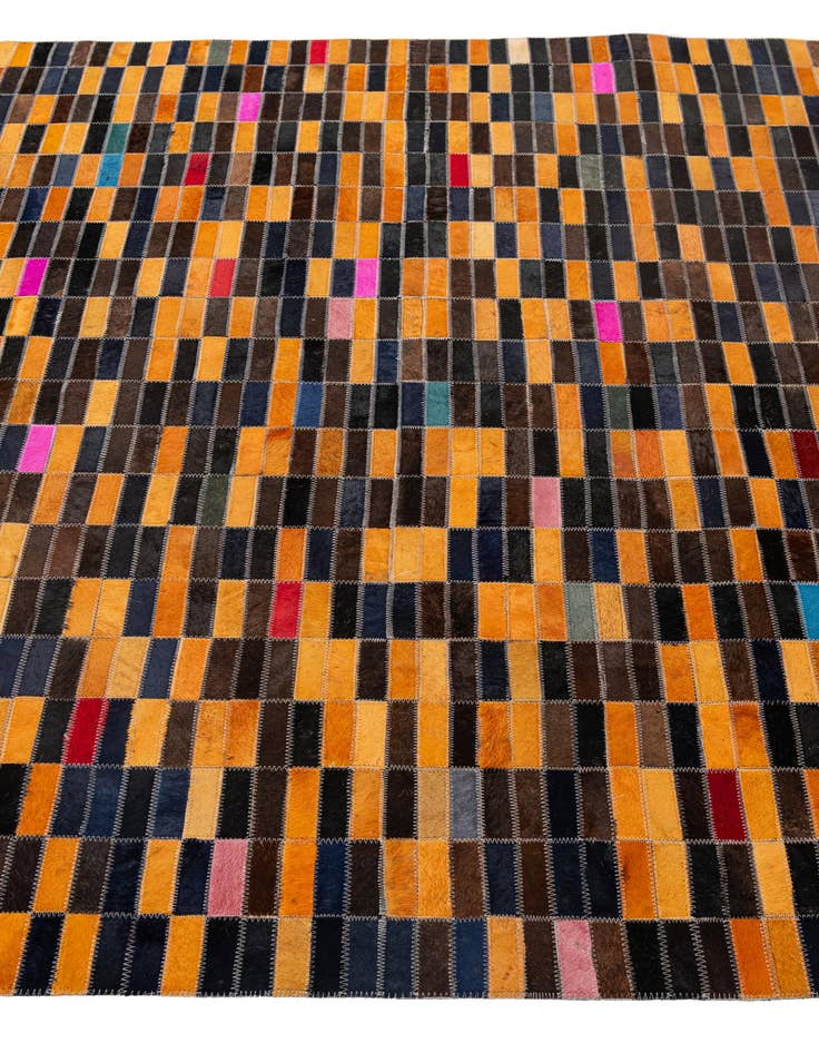 Detail image of  5' 1 x 8' Cowhide - Patchwork Rug