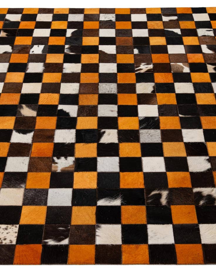 Detail image of  5' 2 x 8' Cowhide - Patchwork Rug