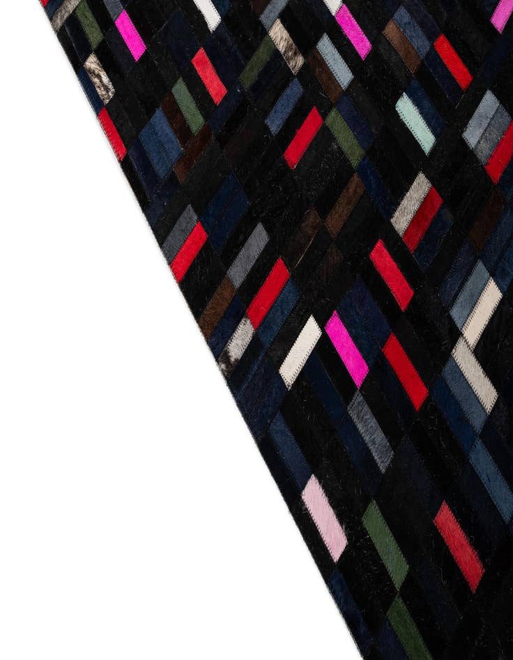 Detail image of  5' 1 x 7' 11 Cowhide - Patchwork Rug