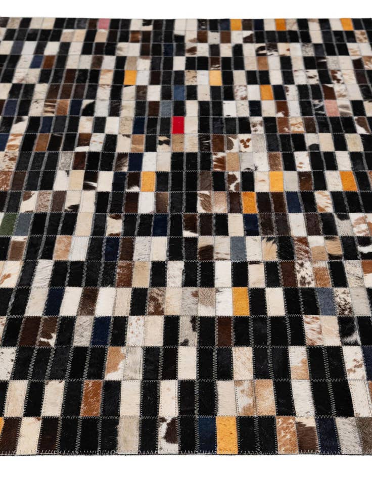 Detail image of  4' 11 x 7' 11 Cowhide - Patchwork Rug