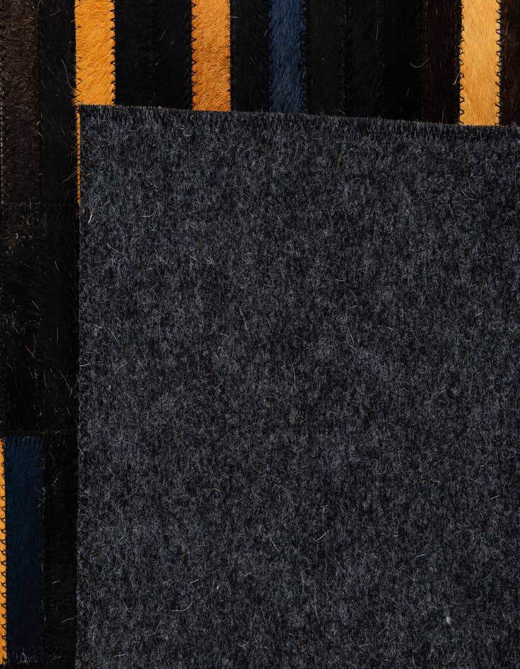 Detail image of  5' 2 x 8' Cowhide - Patchwork Rug