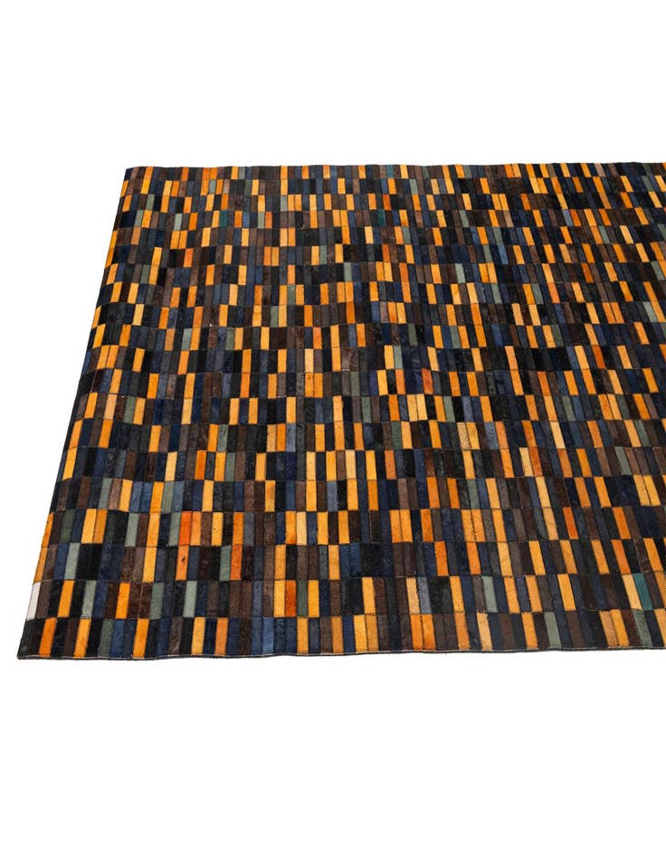 Detail image of  5' x 7' 11 Cowhide - Patchwork Rug