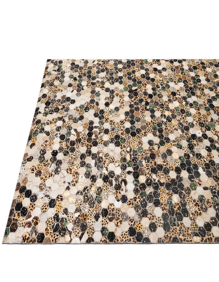Detail image of  4' 11 x 7' 11 Cowhide - Patchwork Rug