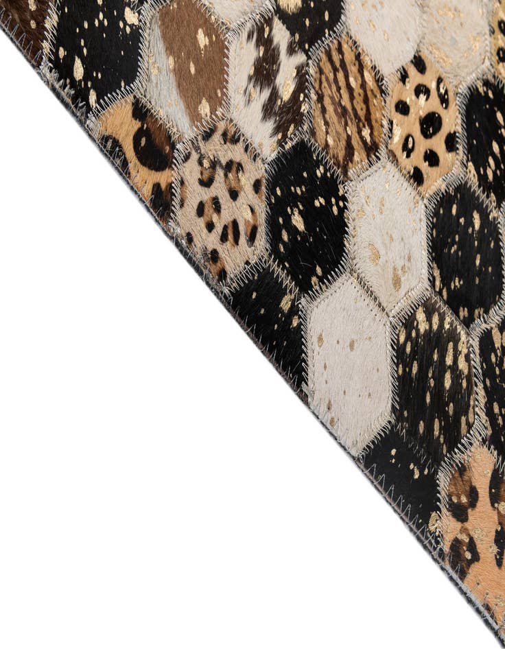Detail image of  4' 11 x 7' 11 Cowhide - Patchwork Rug