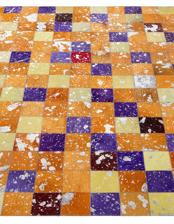 Detail image of  4' 11 x 7' 11 Cowhide - Patchwork Rug