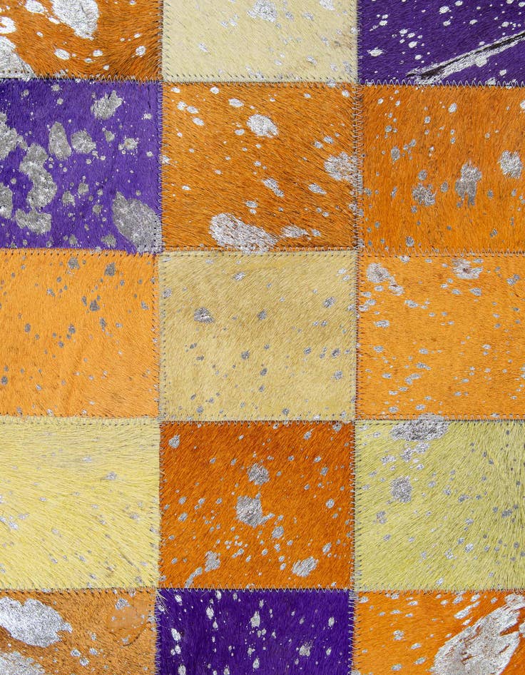 Detail image of  4' 11 x 7' 11 Cowhide - Patchwork Rug