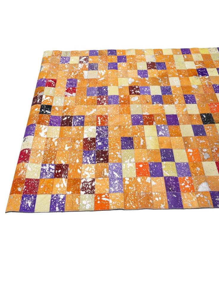 Detail image of  4' 11 x 7' 10 Cowhide - Patchwork Rug