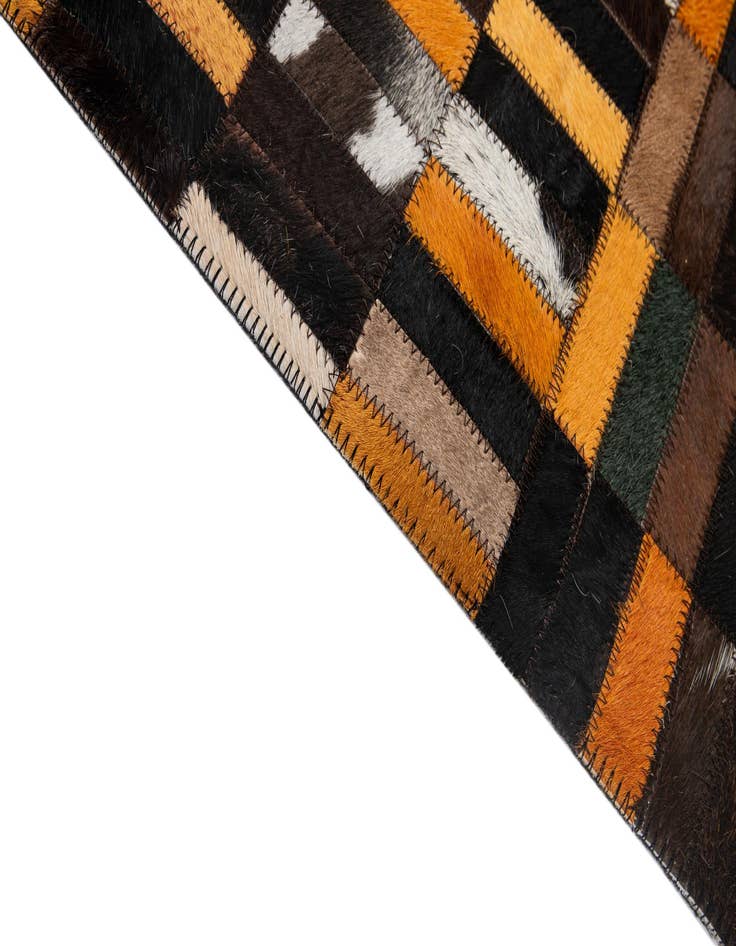 Detail image of  5' x 7' 11 Cowhide - Patchwork Rug