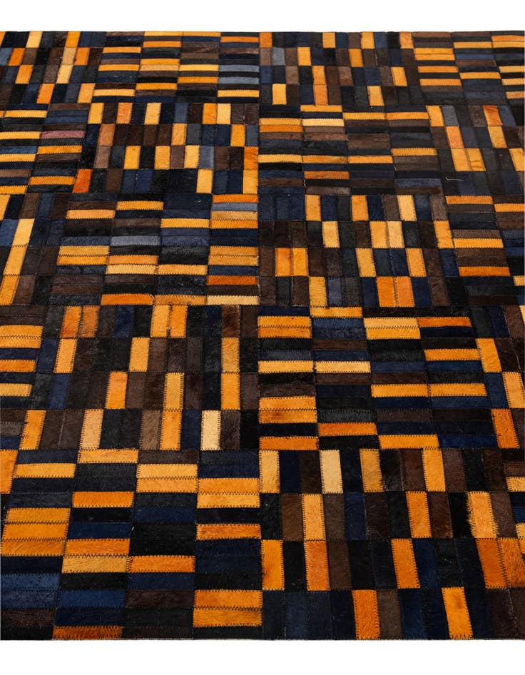 Detail image of  4' 11 x 7' 11 Cowhide - Patchwork Rug