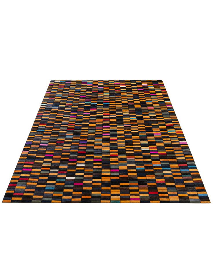 Detail image of  5' 3 x 8' Cowhide - Patchwork Rug