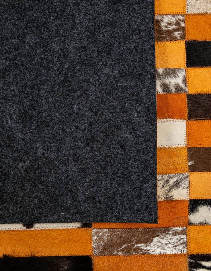 Detail image of  5' x 7' 11 Cowhide - Patchwork Rug