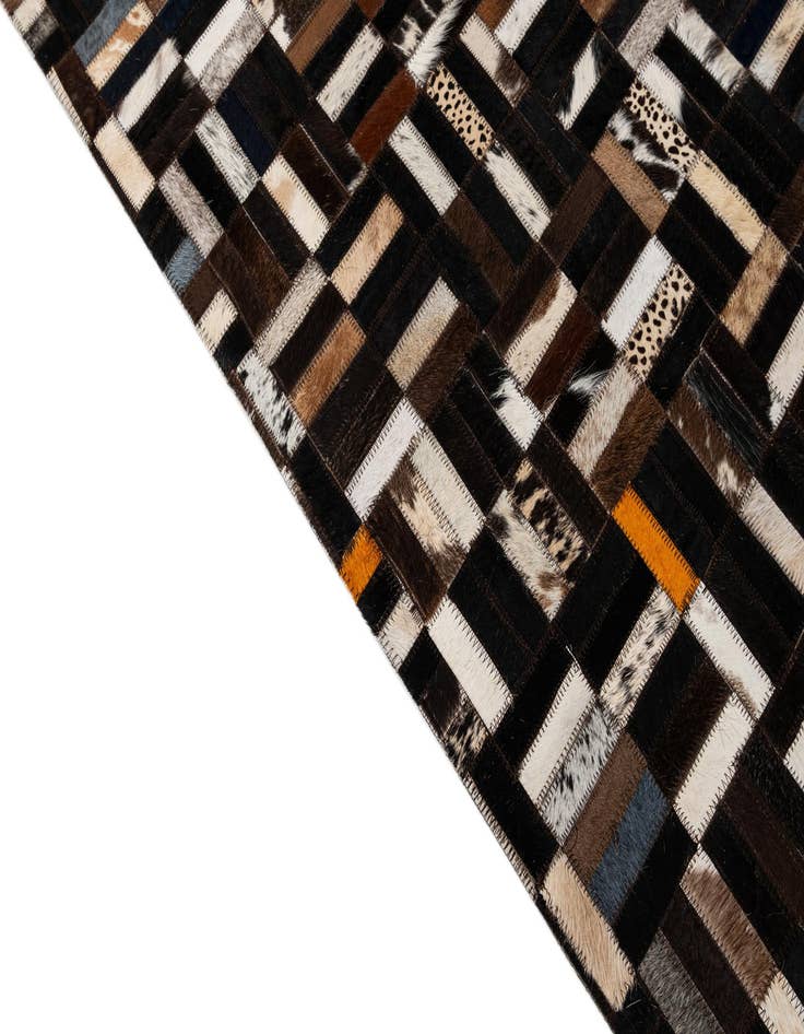 Detail image of  5' x 8' Cowhide - Patchwork Rug