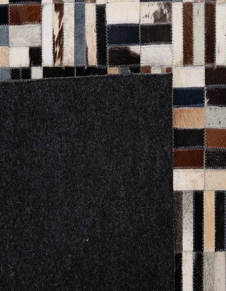 Detail image of  5' 3 x 8' Cowhide - Patchwork Rug