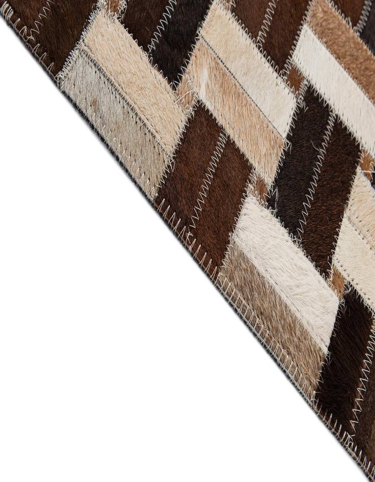 Detail image of  5' x 7' 10 Cowhide - Patchwork Rug