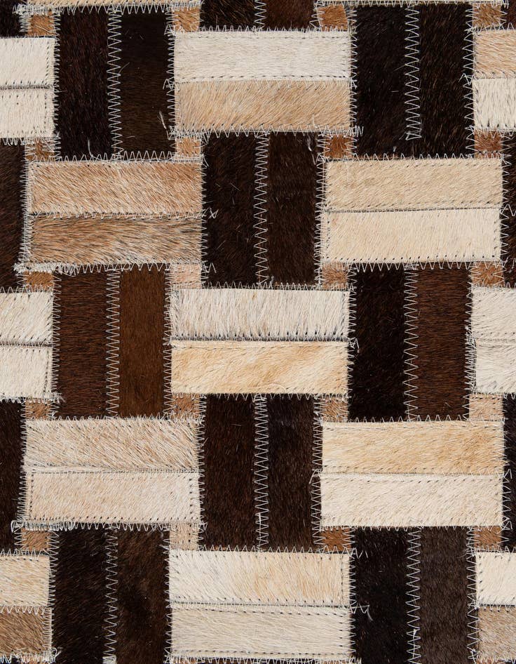 Detail image of  5' x 7' 10 Cowhide - Patchwork Rug