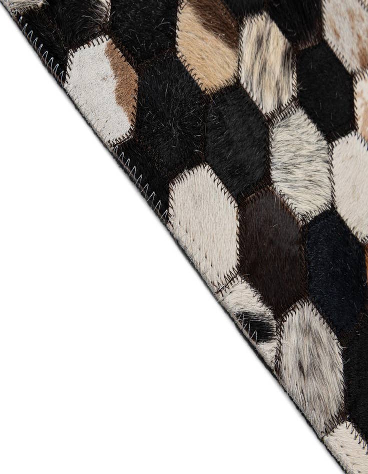 Detail image of  5' x 8' Cowhide - Patchwork Rug