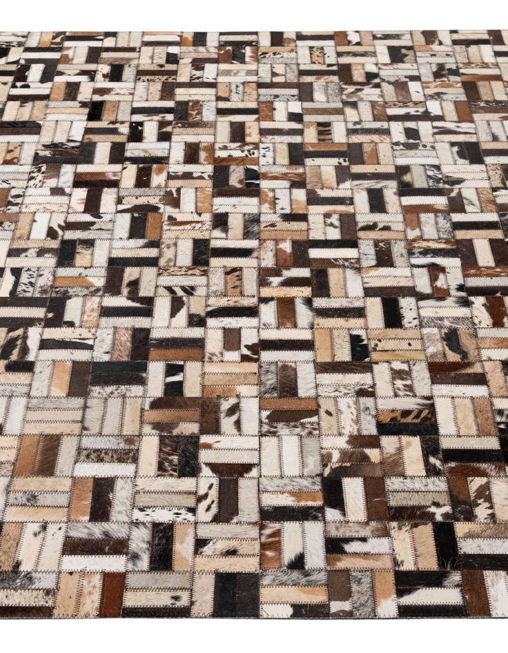 Detail image of  4' 11 x 7' 11 Cowhide - Patchwork Rug