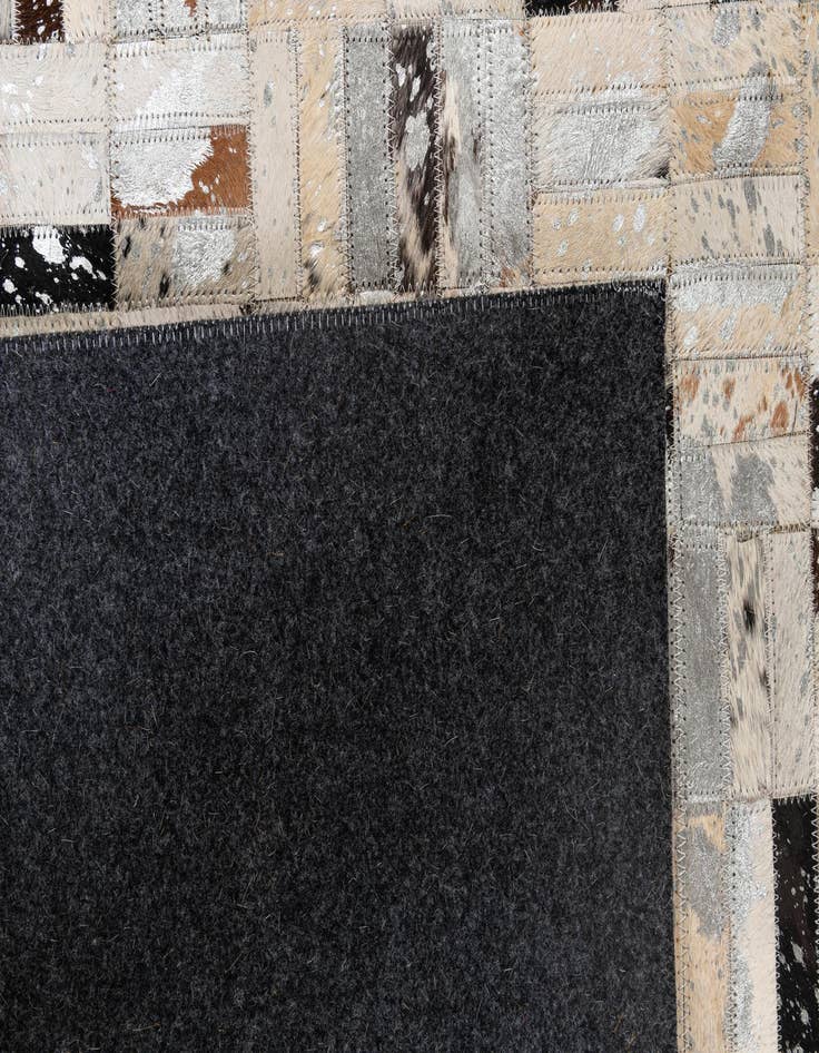 Detail image of  5' x 7' 11 Cowhide - Patchwork Rug