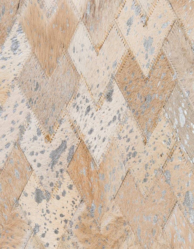 Detail image of  5' x 7' 11 Cowhide - Patchwork Rug