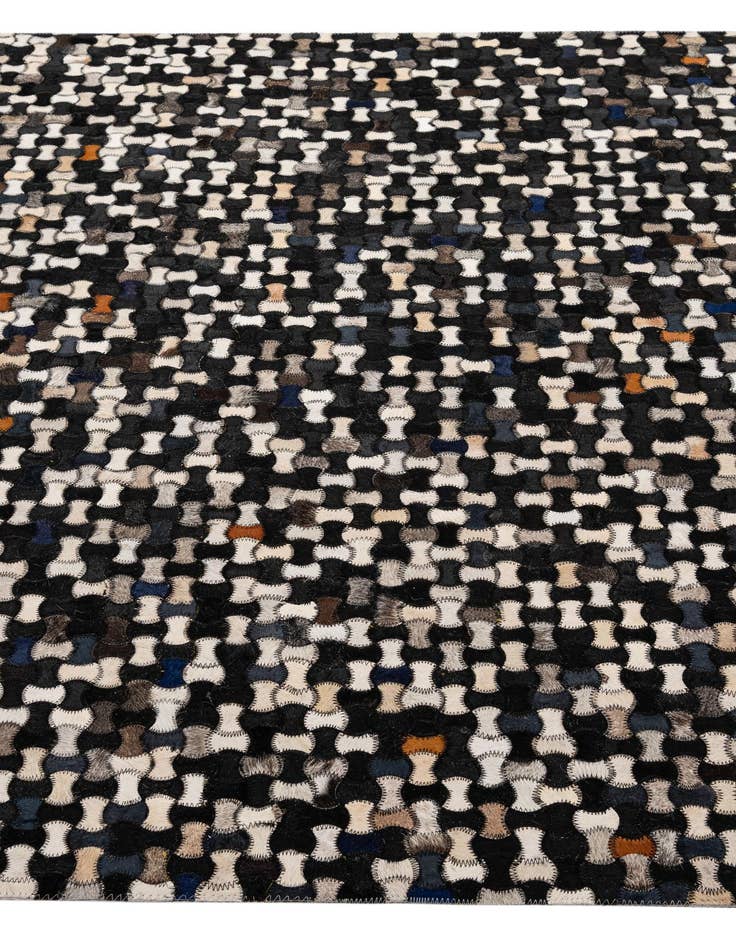 Detail image of  5' 1 x 8' Cowhide - Patchwork Rug