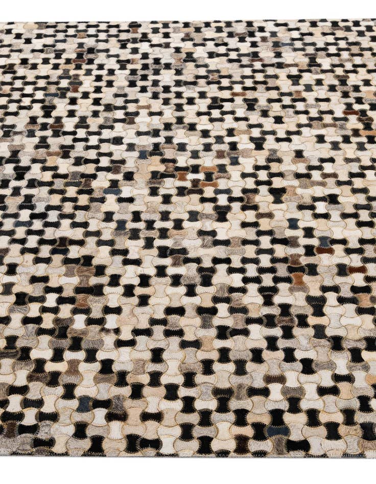 Detail image of  5' 1 x 8' Cowhide - Patchwork Rug
