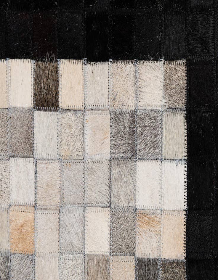 Detail image of  5' x 8' Cowhide - Patchwork Rug