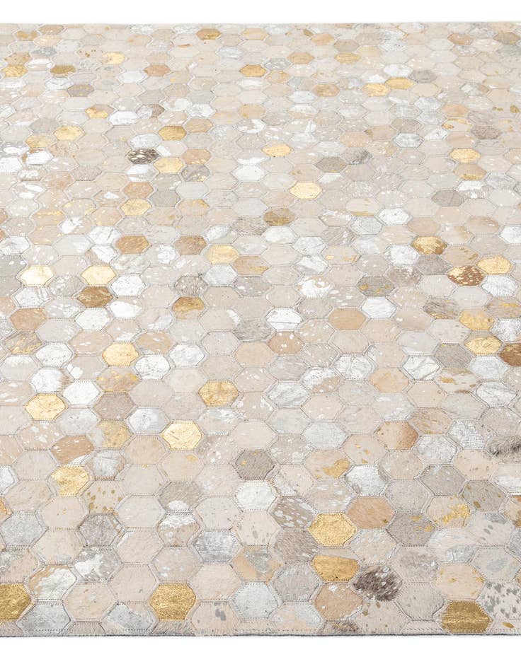 Detail image of  5' x 8' Cowhide - Patchwork Rug