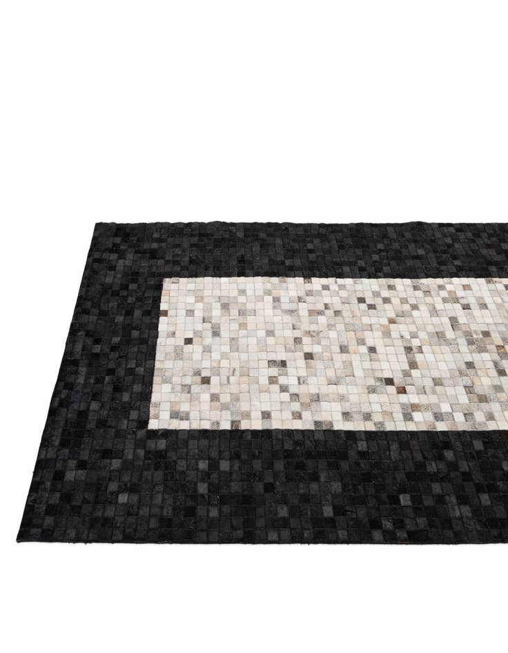 Detail image of  5' 1 x 7' 11 Cowhide - Patchwork Rug