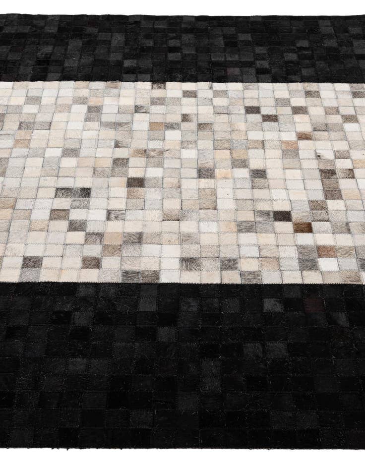 Detail image of  5' 1 x 7' 11 Cowhide - Patchwork Rug