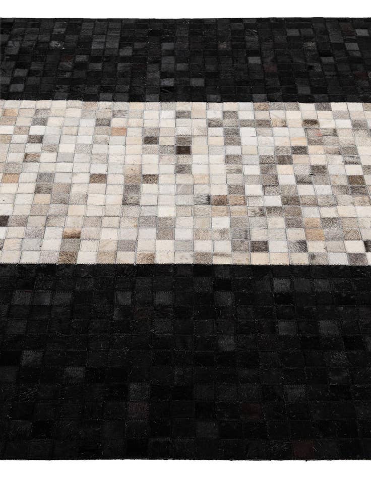 Detail image of  5' x 8' Cowhide - Patchwork Rug