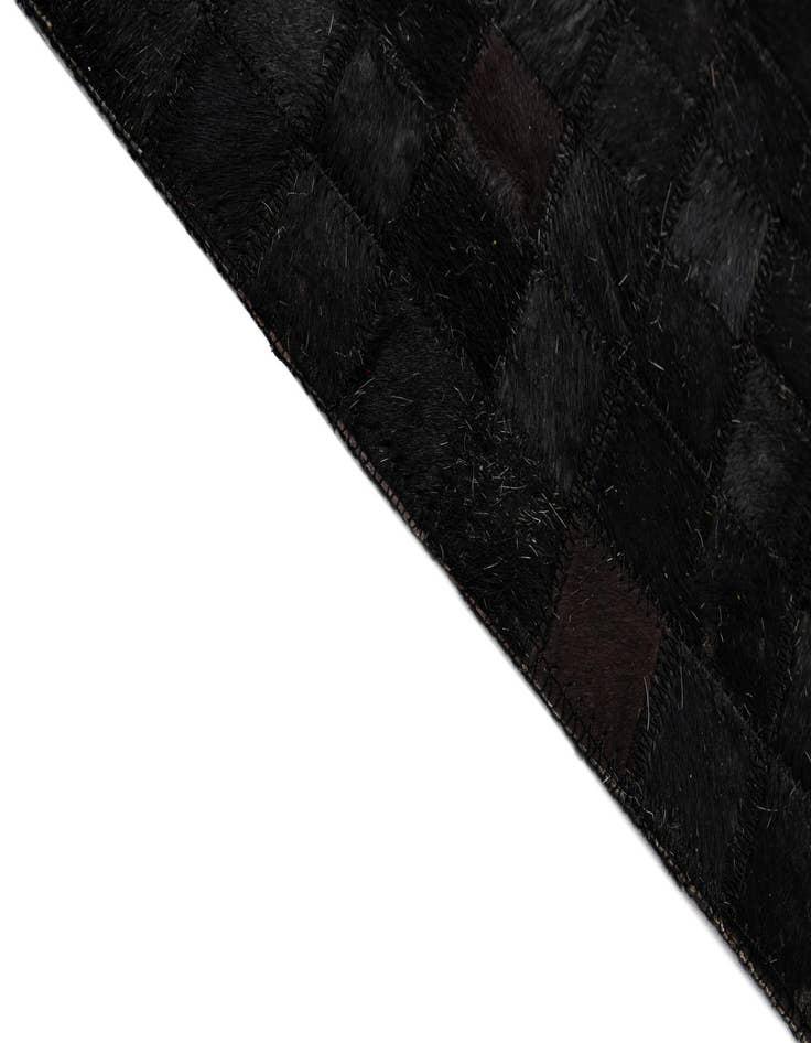 Detail image of  5' x 8' Cowhide - Patchwork Rug