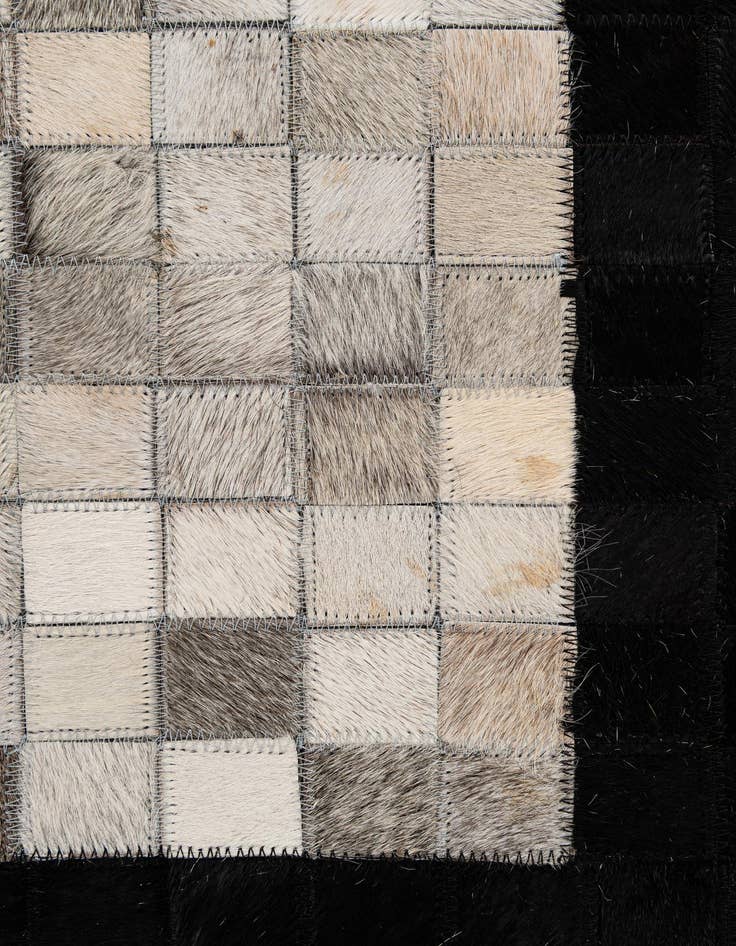 Detail image of  5' x 7' 11 Cowhide - Patchwork Rug