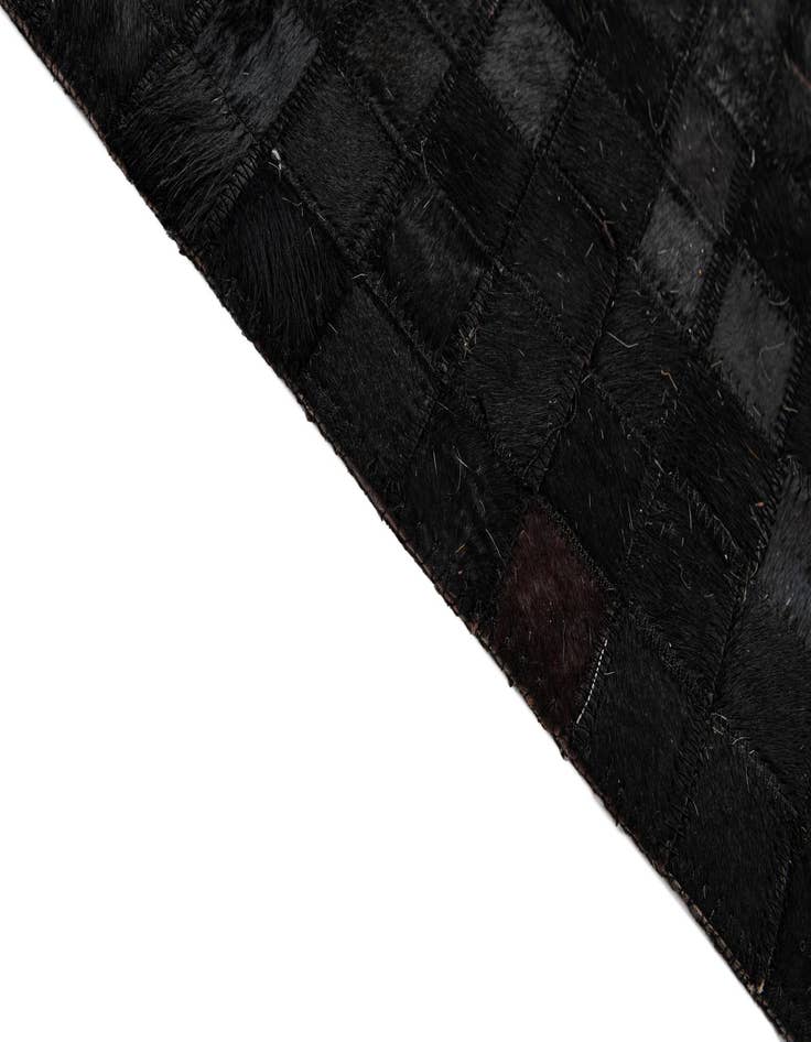 Detail image of  5' x 8' Cowhide - Patchwork Rug