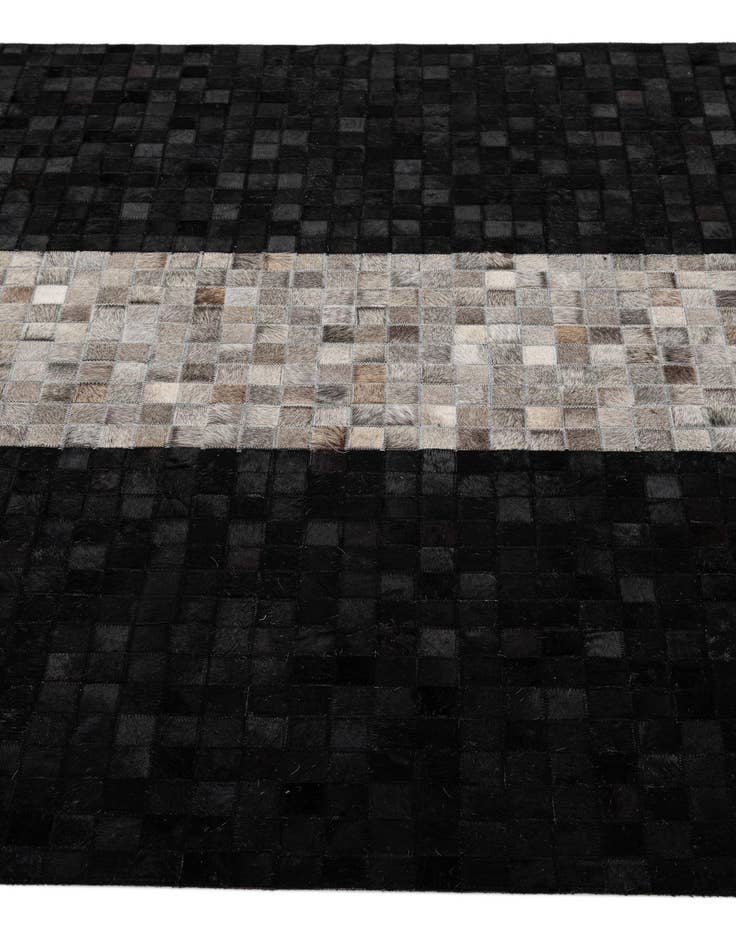 Detail image of  5' x 7' 11 Cowhide - Patchwork Rug