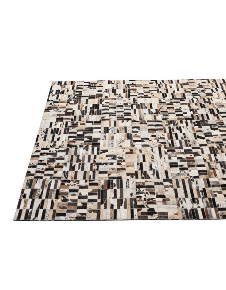 Detail image of  5' x 7' 11 Cowhide - Patchwork Rug
