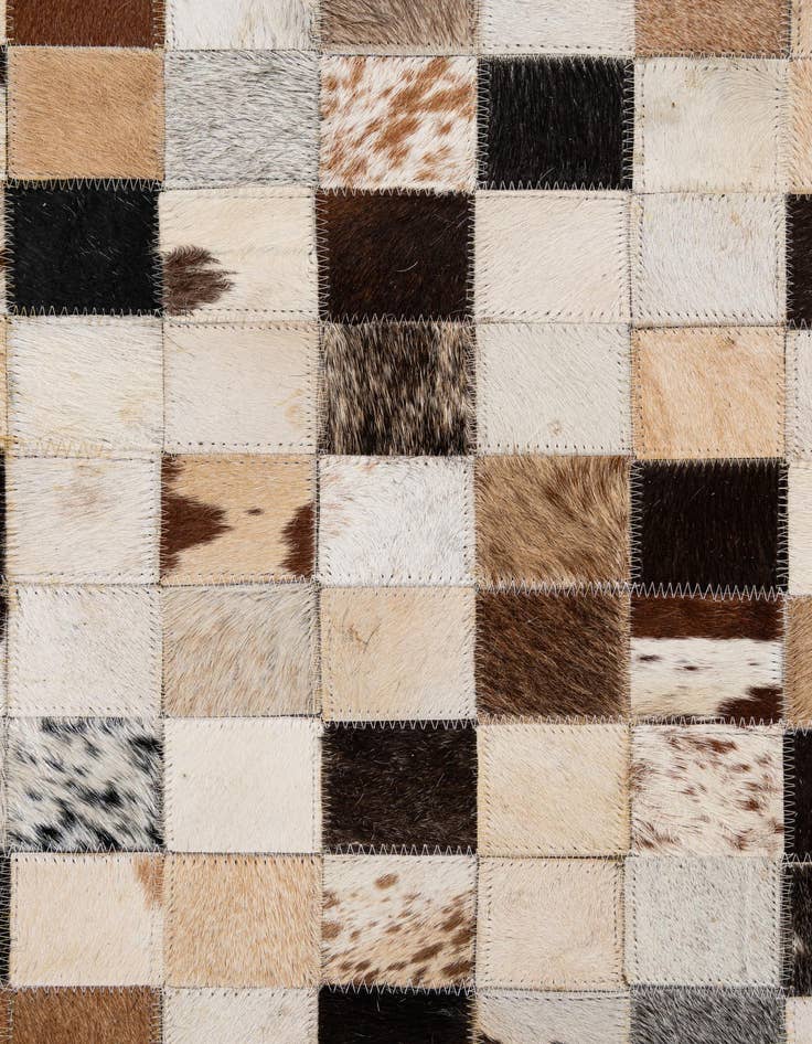Detail image of  5' x 8' Cowhide - Patchwork Rug