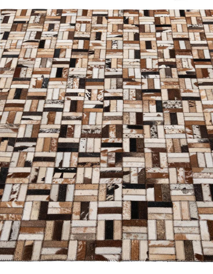 Detail image of  5' x 7' 11 Cowhide - Patchwork Rug