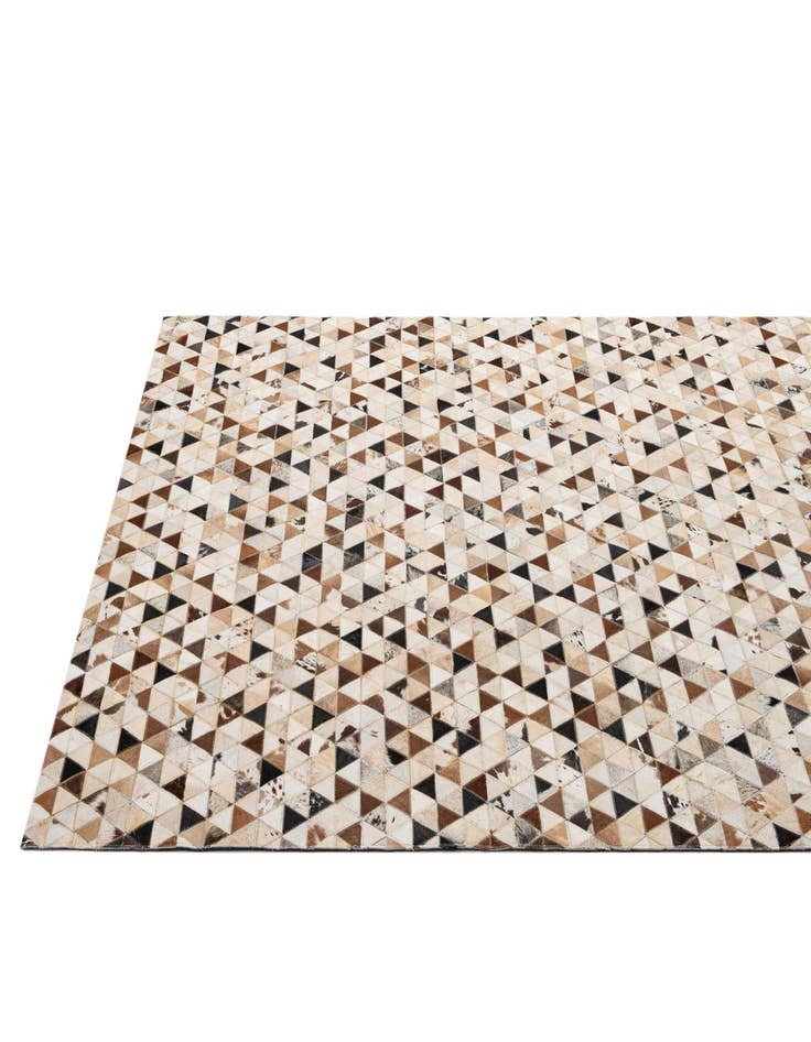 Detail image of  5' x 7' 11 Cowhide - Patchwork Rug