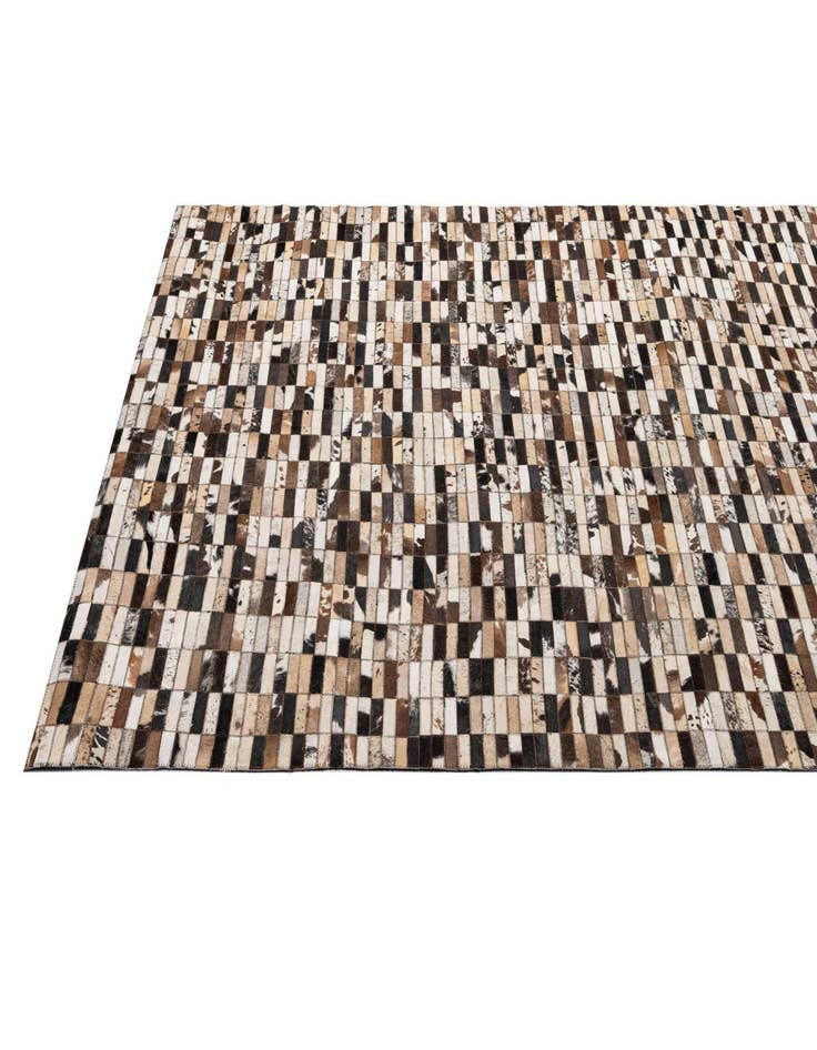 Detail image of  5' 3 x 8' Cowhide - Patchwork Rug