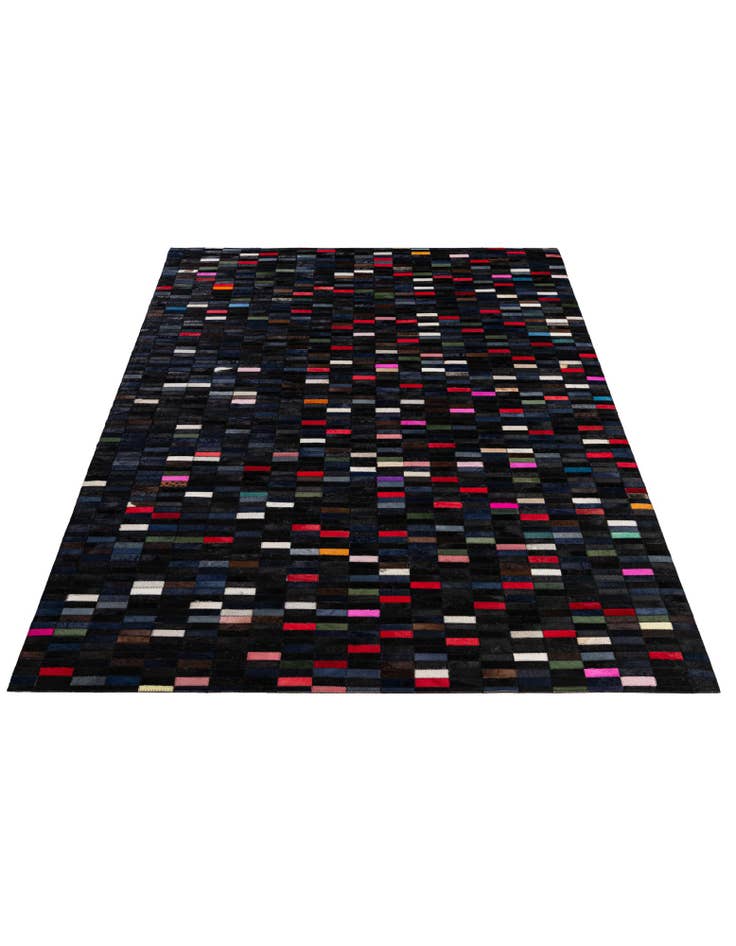 Detail image of  5' 2 x 8' Cowhide - Patchwork Rug