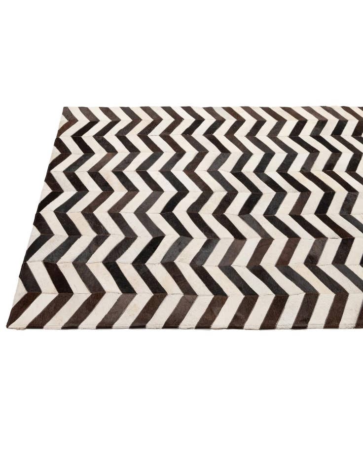 Detail image of  5' 1 x 7' 11 Cowhide - Patchwork Rug