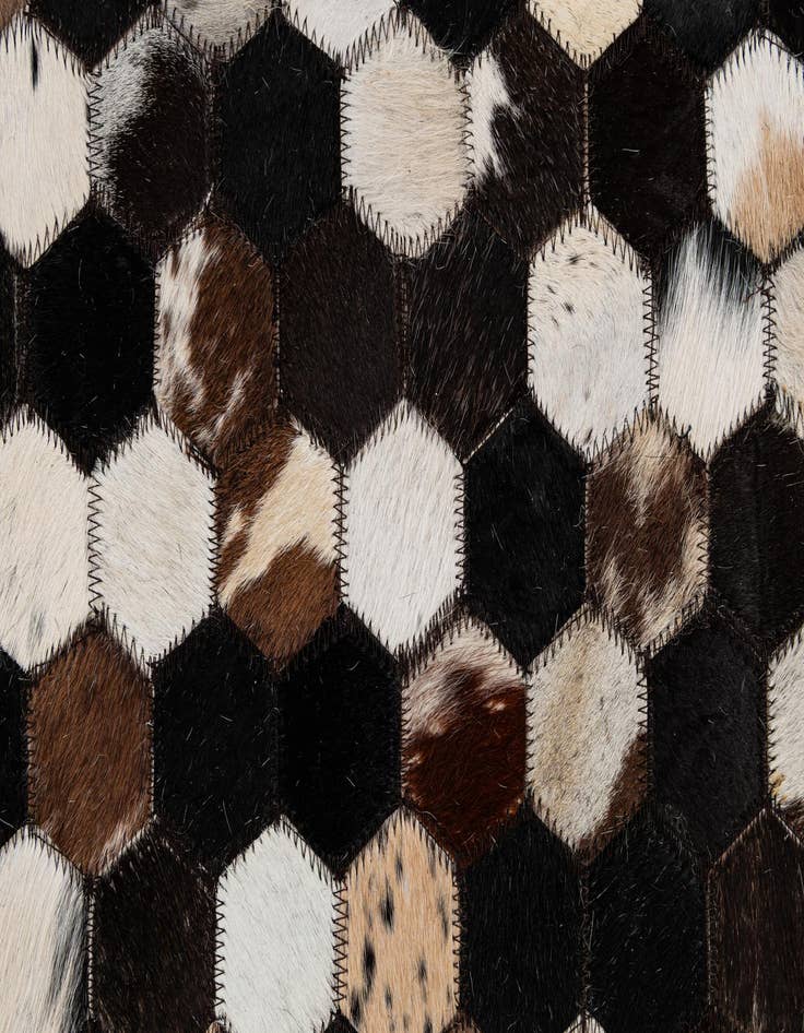 Detail image of  5' 1 x 8' Cowhide - Patchwork Rug