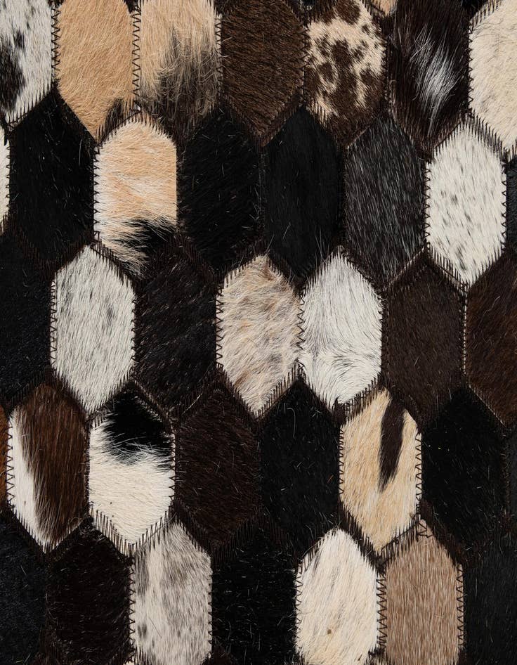 Detail image of  5' 1 x 8' Cowhide - Patchwork Rug
