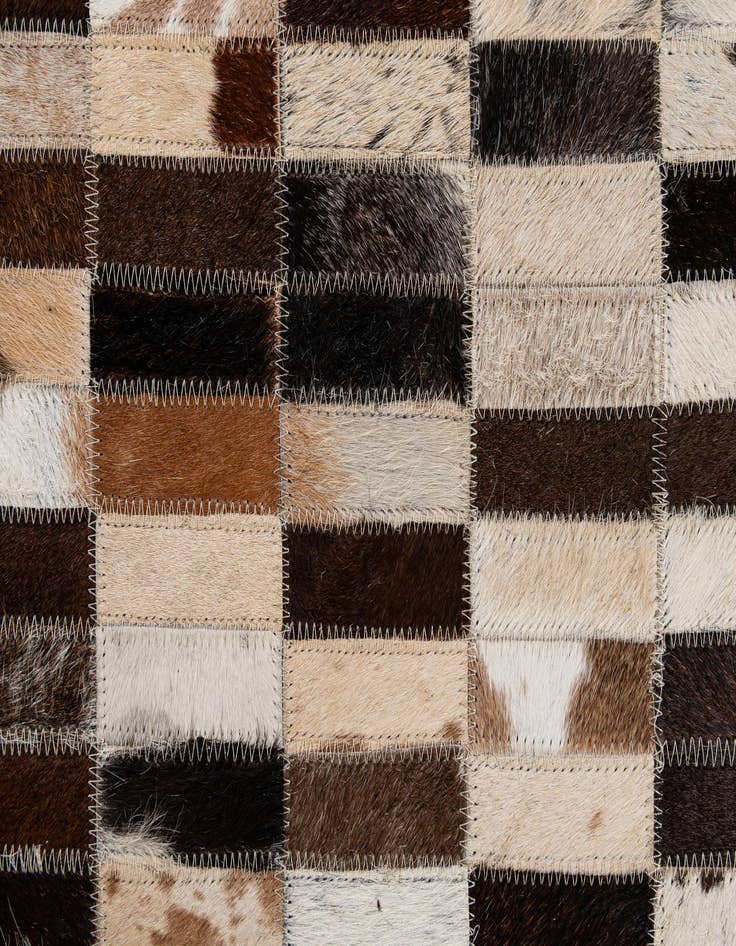 Detail image of  4' 11 x 7' 11 Cowhide - Patchwork Rug