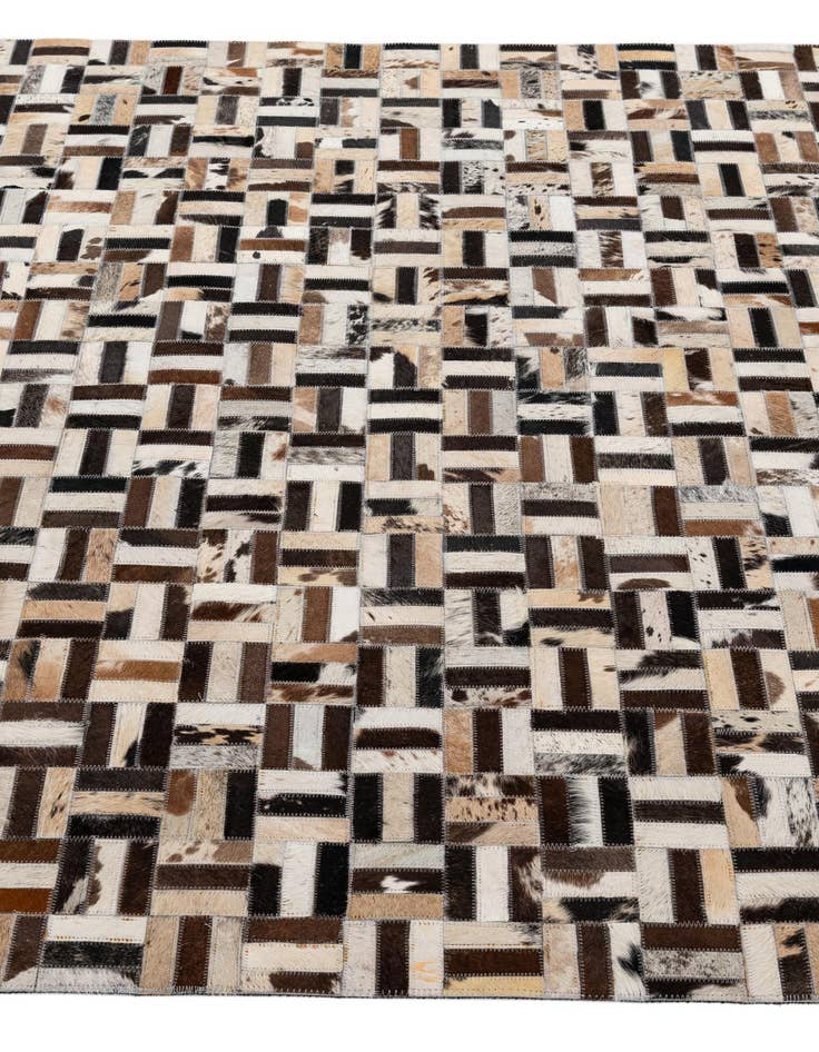 Detail image of  5' x 7' 10 Cowhide - Patchwork Rug