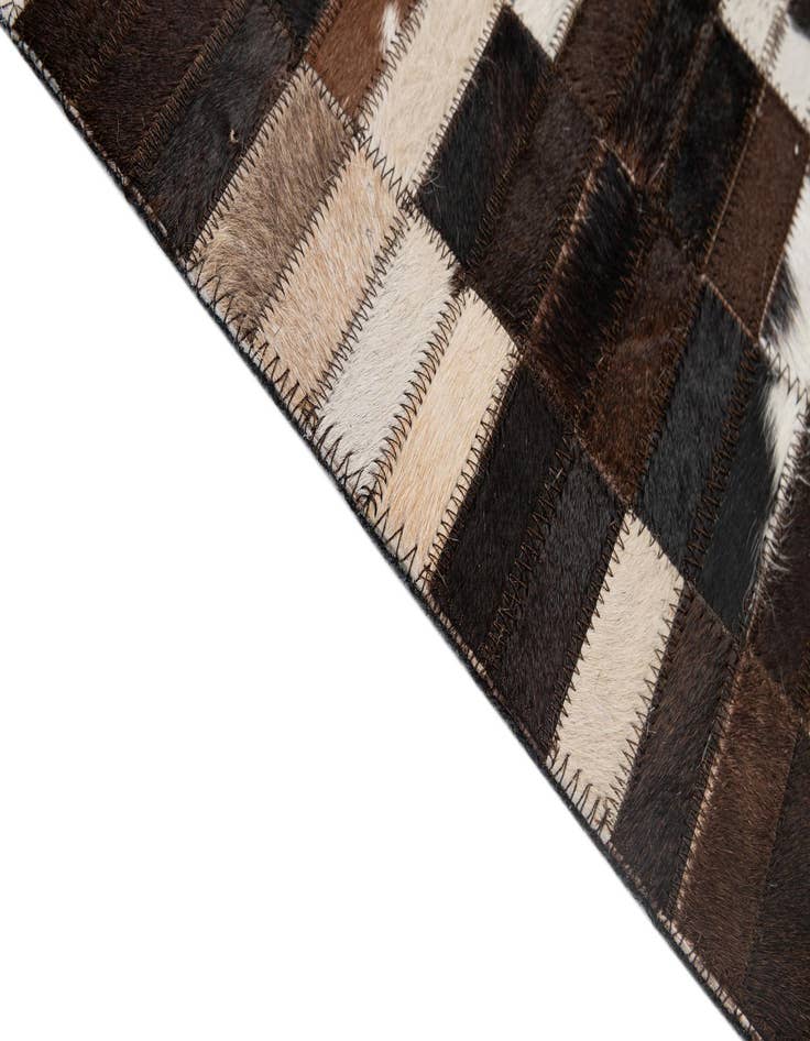 Detail image of  5' x 8' Cowhide - Patchwork Rug