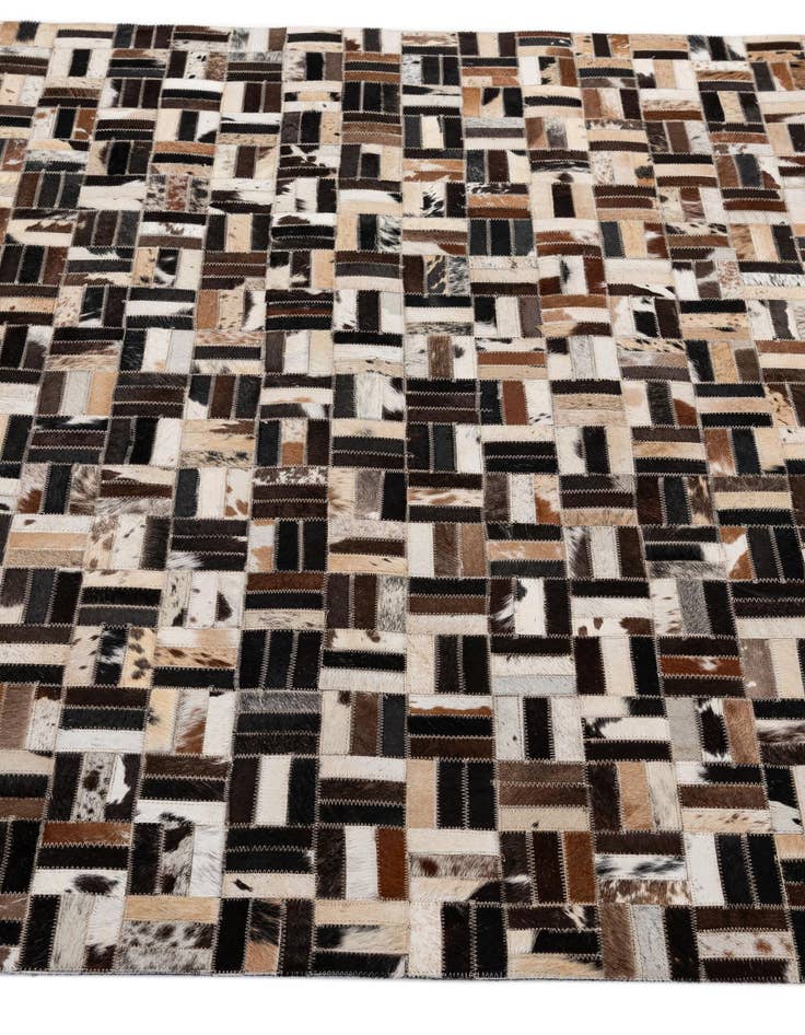 Detail image of  5' x 7' 11 Cowhide - Patchwork Rug