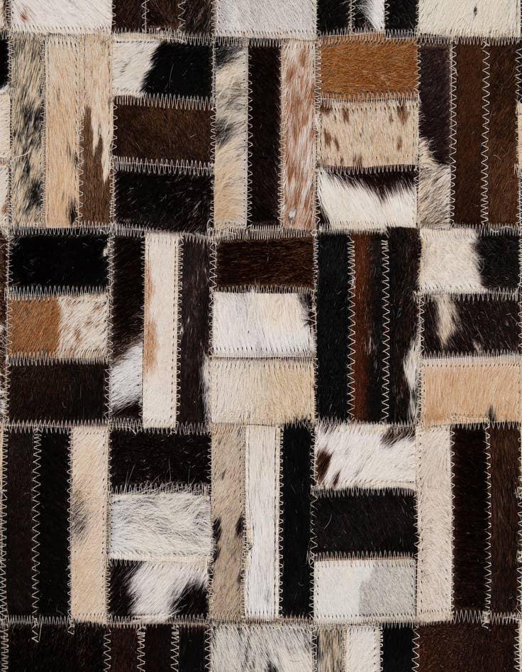 Detail image of  5' x 7' 11 Cowhide - Patchwork Rug