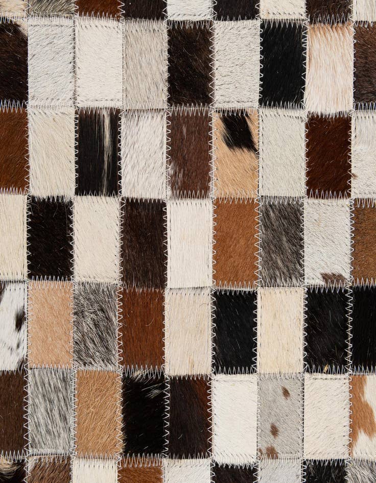Detail image of  5' 1 x 7' 9 Cowhide - Patchwork Rug