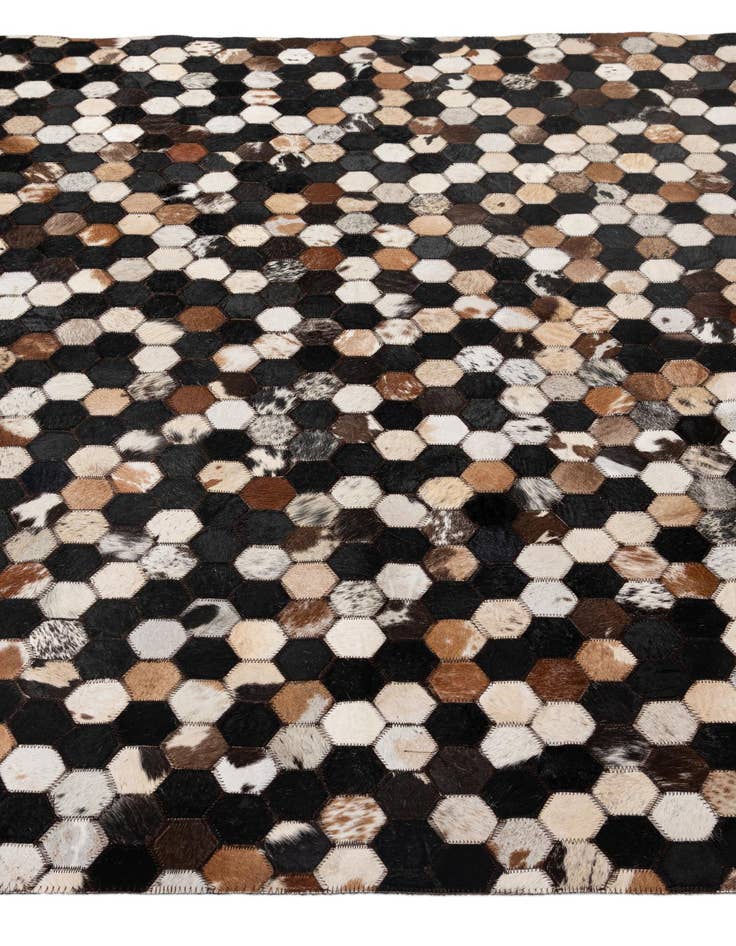 Detail image of  5' 1 x 8' Cowhide - Patchwork Rug